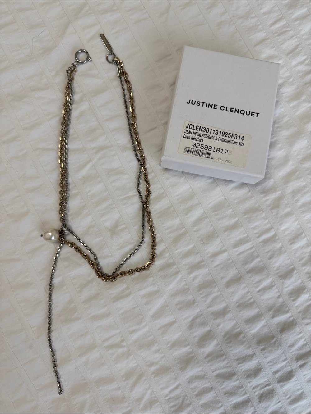 Justine Clenquet Two-Tone Pearl Drop Dean Necklace in Silver & Gold - Picture 4 of 5